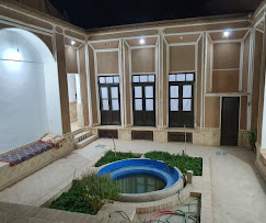 اقامتگاه بومگردی شاخه نبات یزد